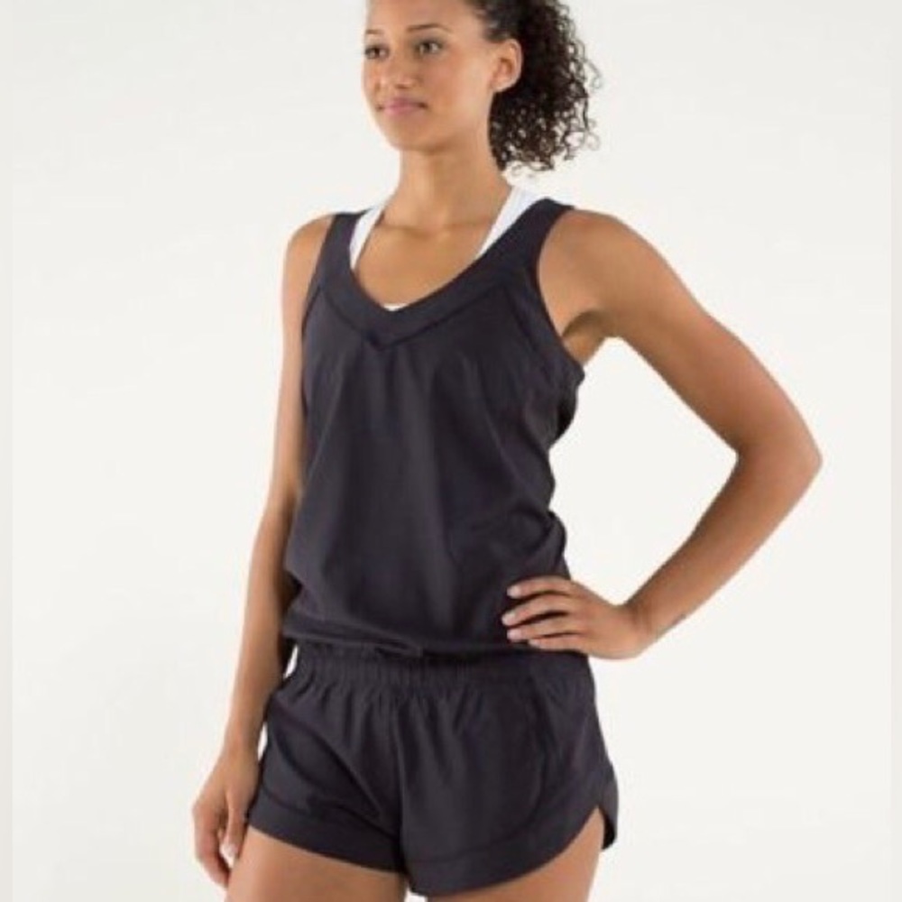 Lululemon Speedy Runsie